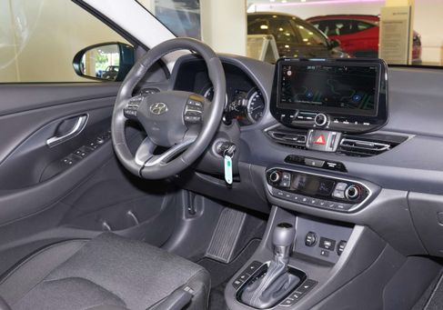 Hyundai i30, 2024 3