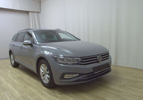 Volkswagen Passat Variant, 2022 3