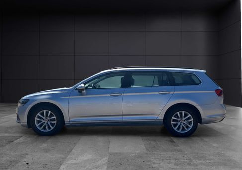Volkswagen Passat Variant, 2022 2