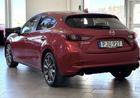 Mazda 3, 2017