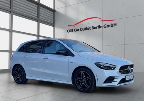 Mercedes-Benz B 250, 2021