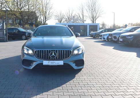 Mercedes-Benz E 220, 2020