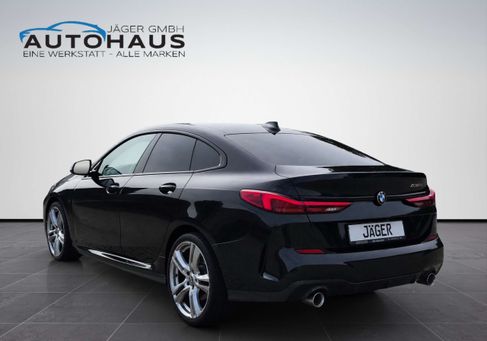 BMW 220, 2022 3
