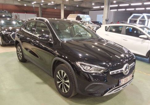 Mercedes-Benz GLA 250, 2022 2