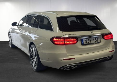 Mercedes-Benz E 300, 2021