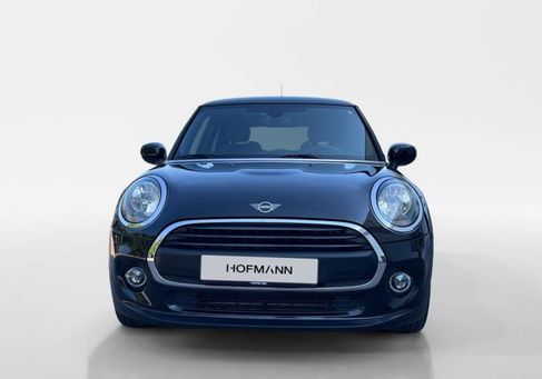 MINI ONE, 2019