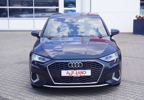 Audi A3, 2022 3