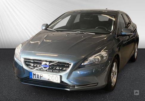 Volvo V40, 2013