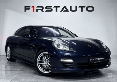 Porsche Panamera, 2011