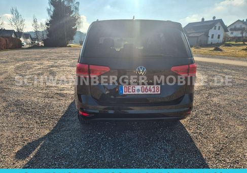 Volkswagen Touran, 2021