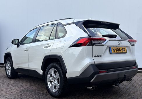 Toyota RAV 4, 2021 2