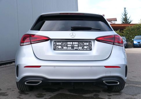Mercedes-Benz A 180, 2019 3