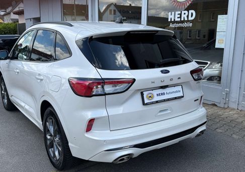 Ford Kuga, 2021