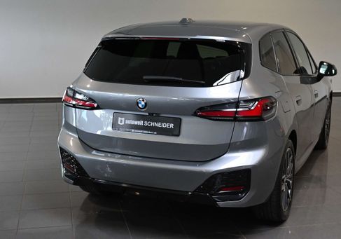 BMW 218, 2022 2