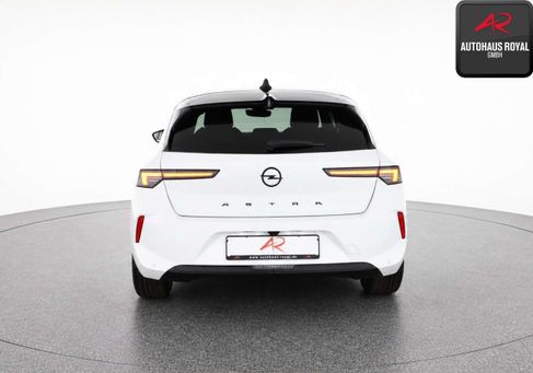 Opel Astra, 2024