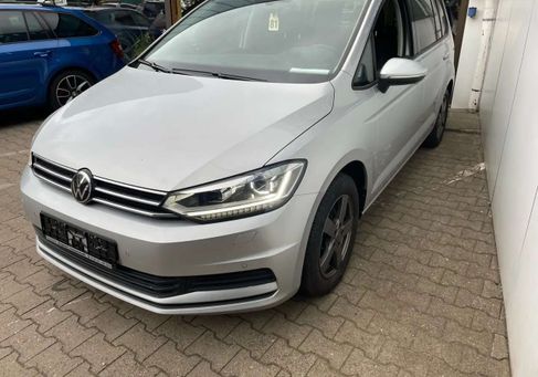 Volkswagen Touran, 2022 2