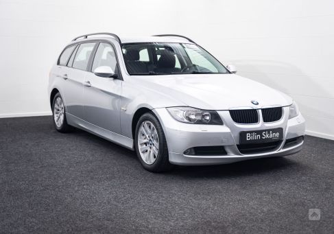 BMW 318, 2008