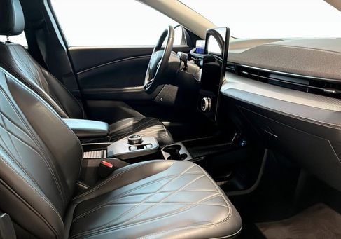 Ford Mustang Mach-E, 2022