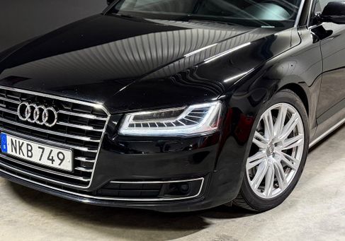 Audi A8, 2016