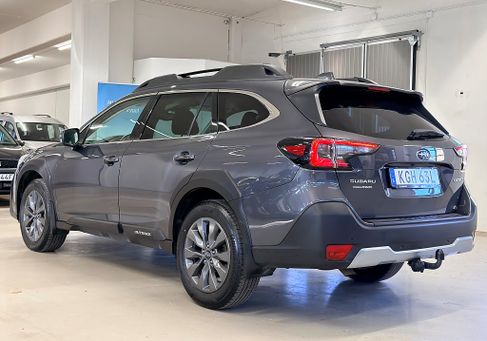 Subaru OUTBACK, 2023