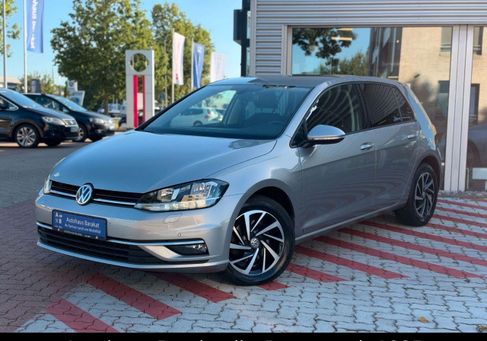 Volkswagen Golf, 2019 3