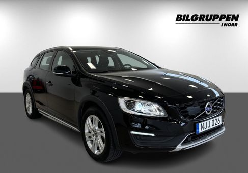Volvo V60 Cross Country, 2018