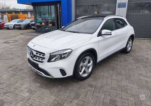 Mercedes-Benz GLA 180, 2018