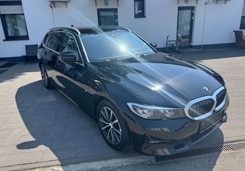 BMW 320, 2021