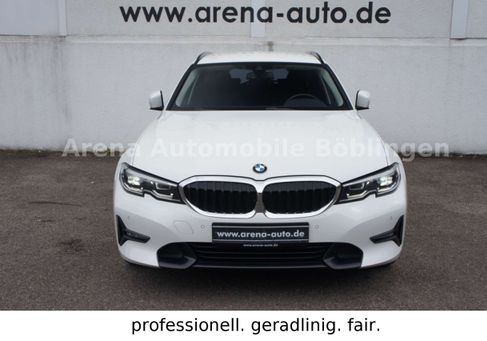 BMW 320, 2022