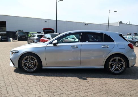 Mercedes-Benz A 180, 2024 3