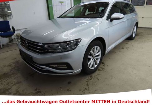 Volkswagen Passat, 2021