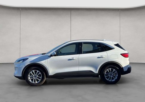Ford Kuga, 2022