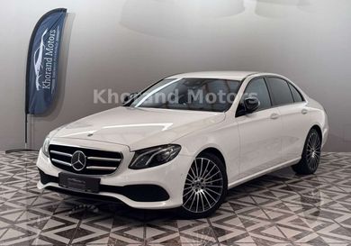 Mercedes-Benz E 220, 2017