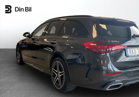 Mercedes-Benz C 300, 2022