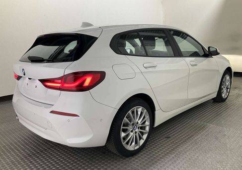 BMW 118, 2022 3