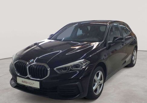 BMW 118, 2022 2