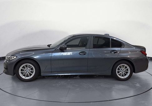 BMW 320, 2021