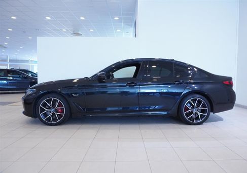 BMW 545, 2022