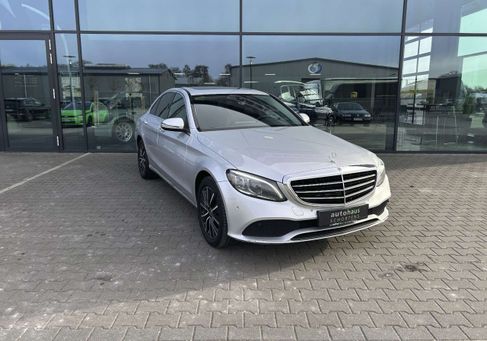 Mercedes-Benz C 200, 2020