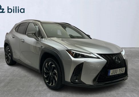 Lexus UX, 2023