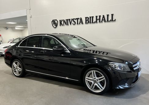 Mercedes-Benz C 300, 2021