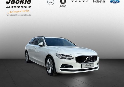 Volvo V90, 2022