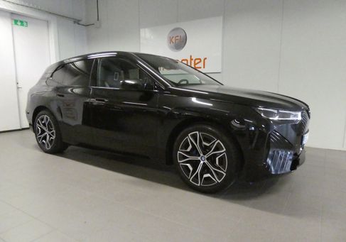 BMW iX, 2022 3