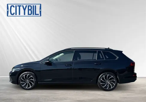 Volkswagen Golf, 2024 2
