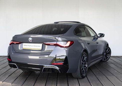BMW i4, 2022