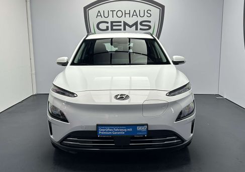Hyundai Kona, 2022 2