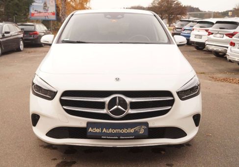 Mercedes-Benz B 200, 2021