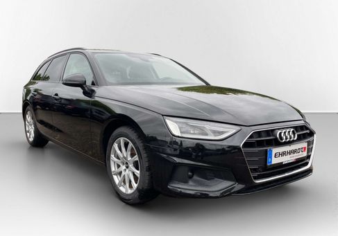 Audi A4, 2022
