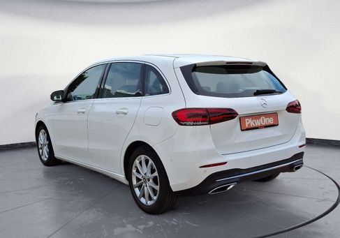 Mercedes-Benz B 200, 2020