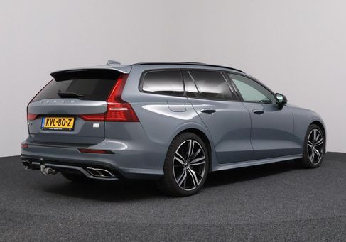 Volvo V60, 2022 2